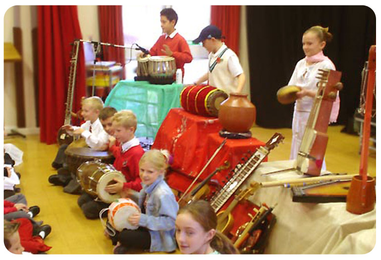 INDIA - music workshops for schools by Earthsong