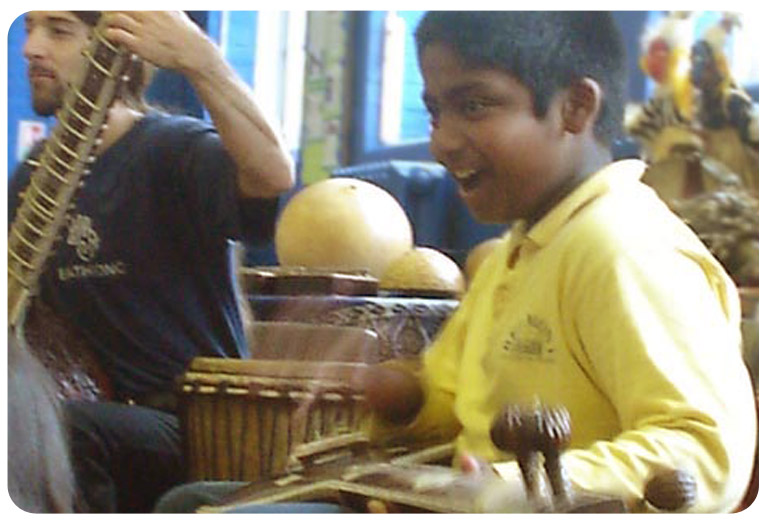 INDIA - music workshops for schools by Earthsong